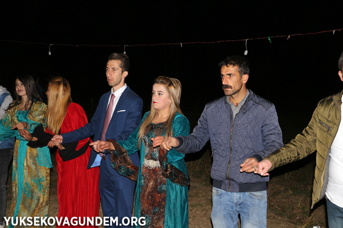 Özcanan ailesinin mutlu günü 134