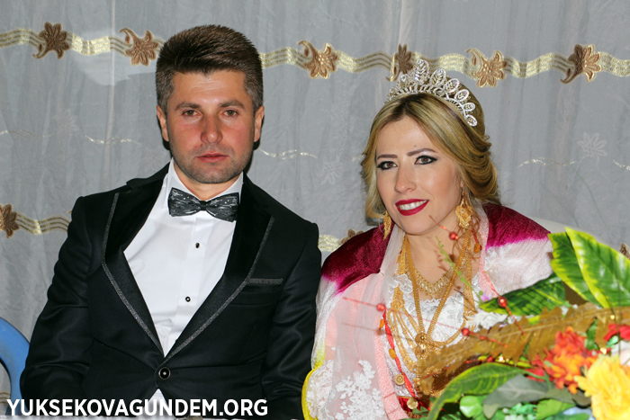 Özcanan ailesinin mutlu günü 142