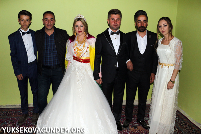 Özcanan ailesinin mutlu günü 172