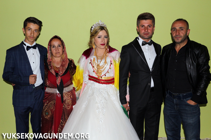 Özcanan ailesinin mutlu günü 178