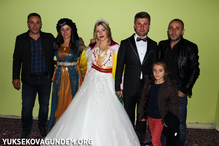 Özcanan ailesinin mutlu günü 179