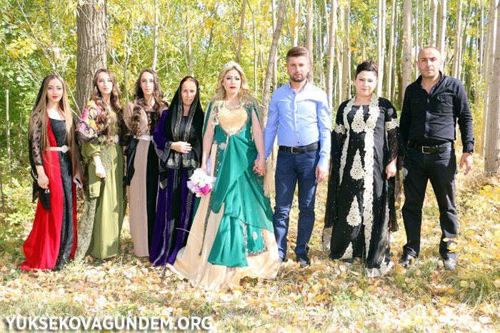 Özcanan ailesinin mutlu günü 23