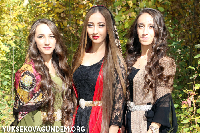 Özcanan ailesinin mutlu günü 24