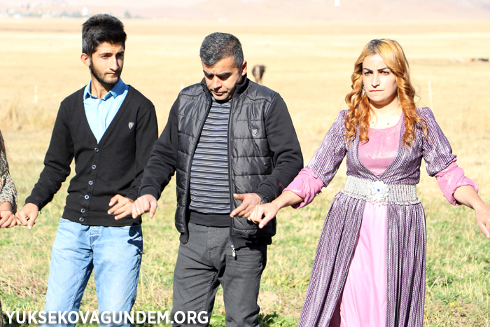 Özcanan ailesinin mutlu günü 28