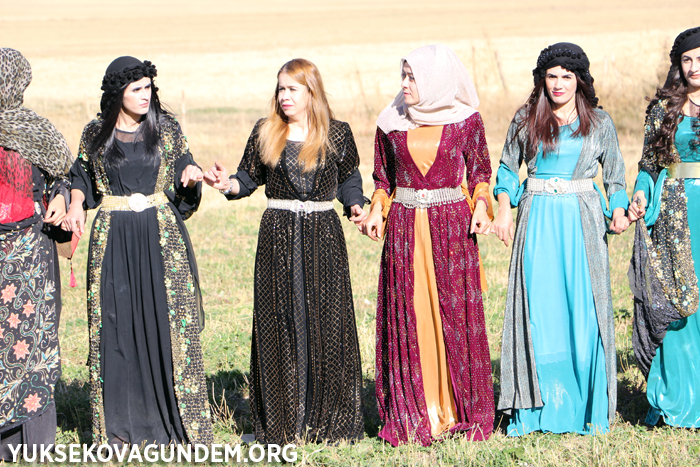 Özcanan ailesinin mutlu günü 49