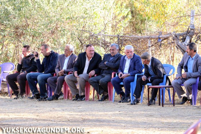 Özcanan ailesinin mutlu günü 54