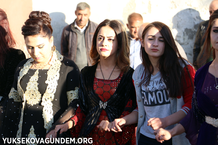 Özcanan ailesinin mutlu günü 62