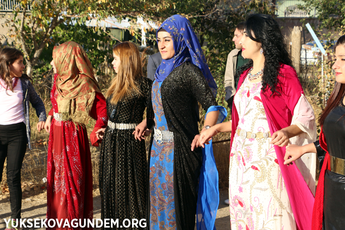 Özcanan ailesinin mutlu günü 66