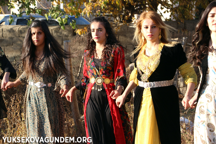 Özcanan ailesinin mutlu günü 67