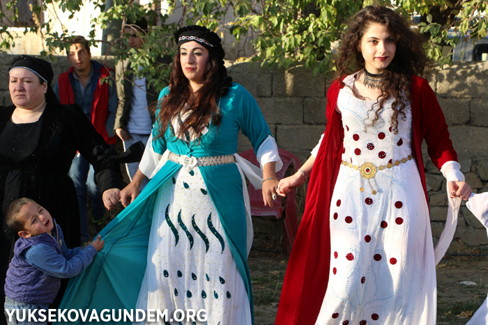 Özcanan ailesinin mutlu günü 69