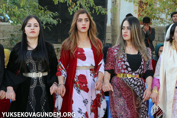 Özcanan ailesinin mutlu günü 73