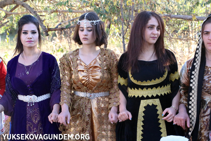 Özcanan ailesinin mutlu günü 79