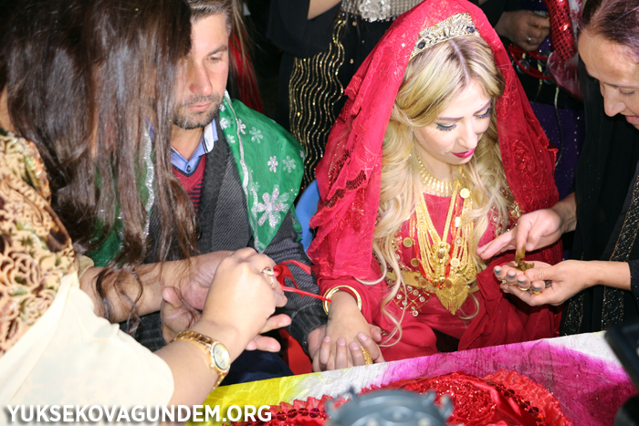 Özcanan ailesinin mutlu günü 86