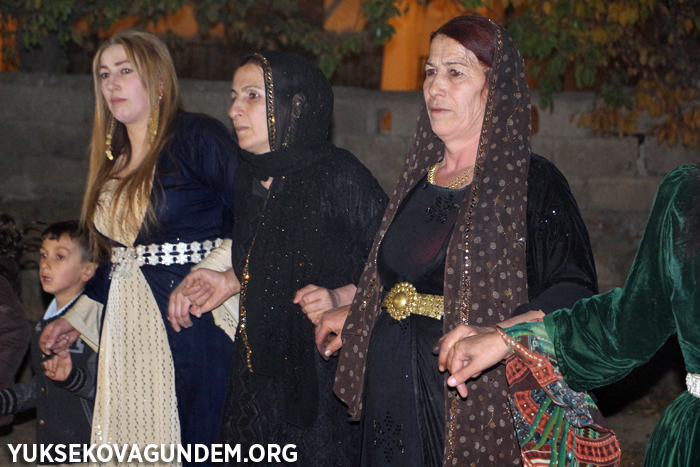 Özcanan ailesinin mutlu günü 90