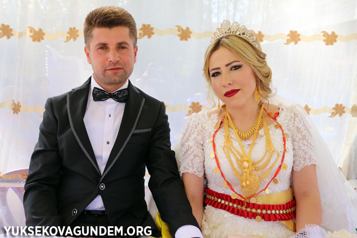 Özcanan ailesinin mutlu günü 94