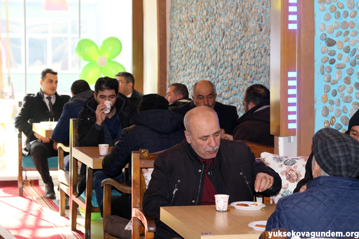 Yüksekova'da Yeşilçam konağı cafe ve pastane hizmete açıldı 12