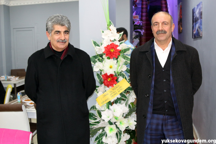 Yüksekova'da Yeşilçam konağı cafe ve pastane hizmete açıldı 17