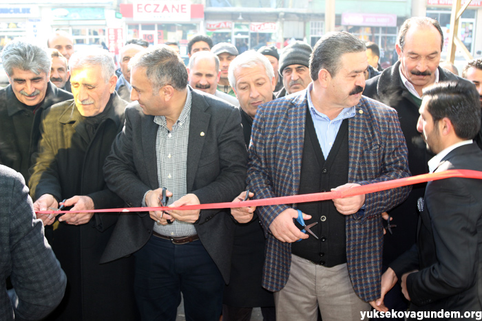 Yüksekova'da Yeşilçam konağı cafe ve pastane hizmete açıldı 2