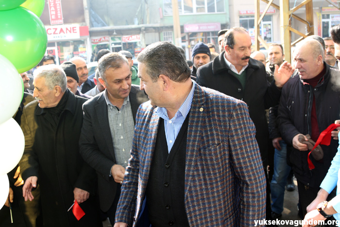 Yüksekova'da Yeşilçam konağı cafe ve pastane hizmete açıldı 4