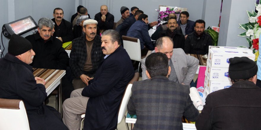 Yüksekova'da Yeşilçam konağı cafe ve pastane hizmete açıldı