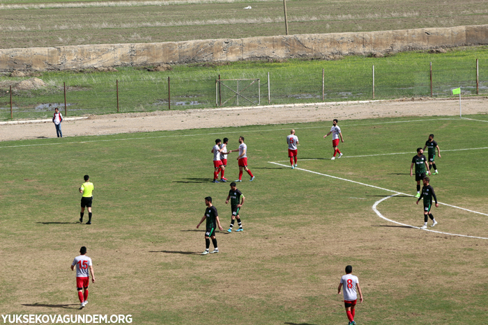Yüksekova Belediyespor, Erciş Spor'u 3-0 Yendi 17