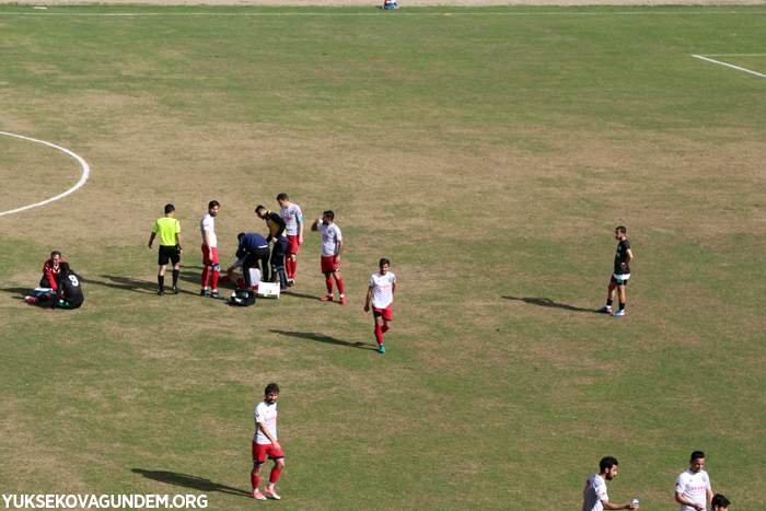 Yüksekova Belediyespor, Erciş Spor'u 3-0 Yendi 24