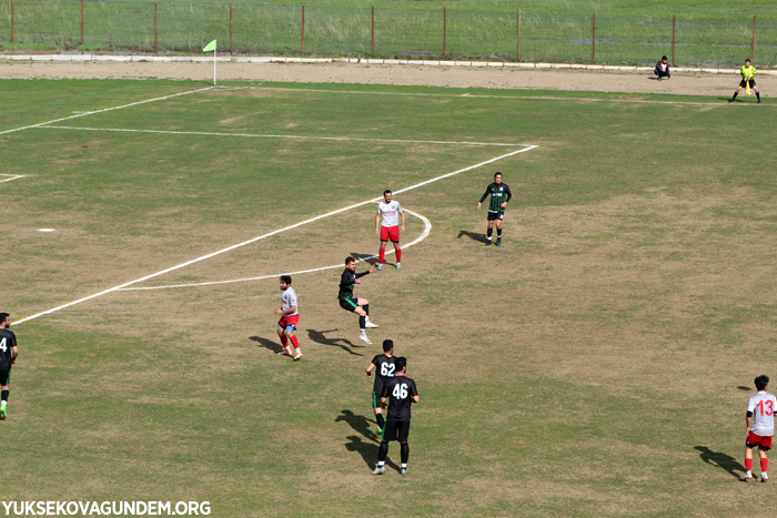 Yüksekova Belediyespor, Erciş Spor'u 3-0 Yendi 26