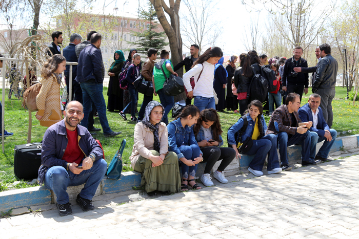 Yüksekovalı öğrenciler tur için Ankara'ya gitti 8