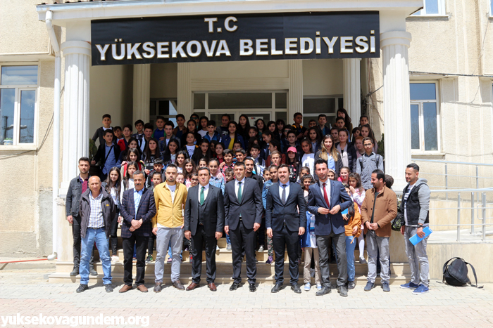 Yüksekovalı öğrenciler tur için Ankara'ya gitti 9
