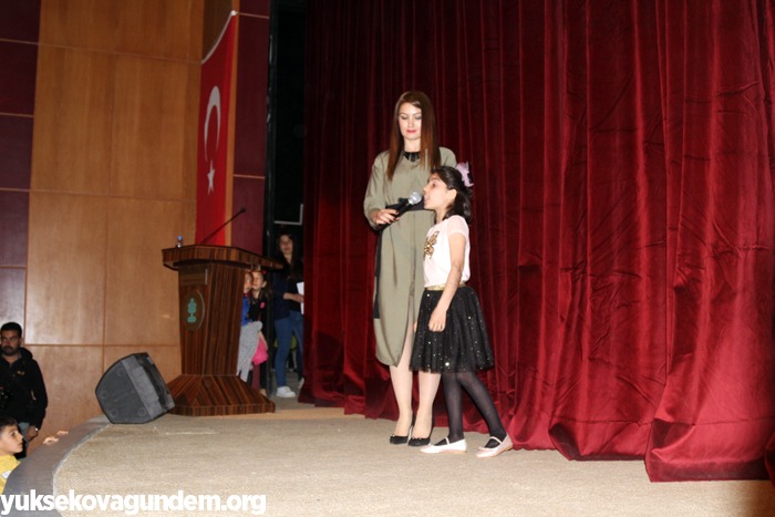 Yüksekova'da 23 Nisan kutlamaları 6