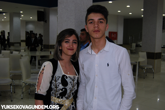 Yüksekova Mesleki ve Teknik Anadolu lisesi mezuniyet gecesi düzenledi 101