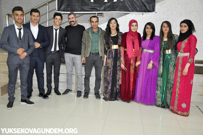 Yüksekova İsmet Alkan Anadolu lisesi'nin mezuniyet gecesi 110