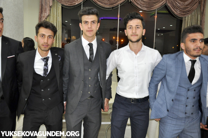 Yüksekova İsmet Alkan Anadolu lisesi'nin mezuniyet gecesi 113