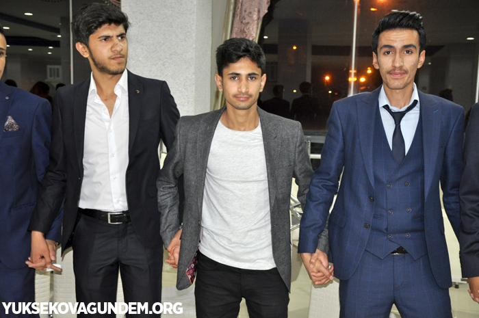 Yüksekova İsmet Alkan Anadolu lisesi'nin mezuniyet gecesi 116