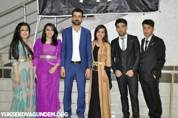 Yüksekova İsmet Alkan Anadolu lisesi'nin mezuniyet gecesi 126