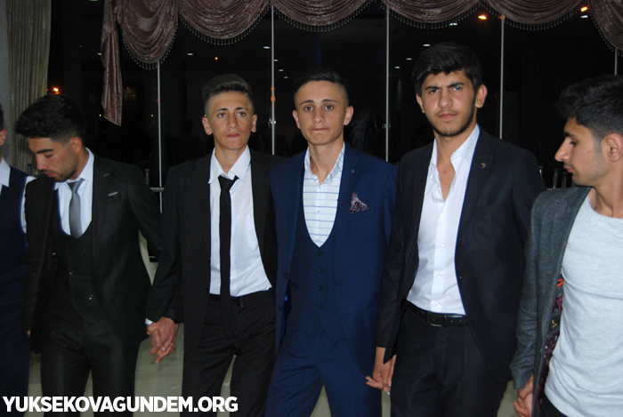 Yüksekova İsmet Alkan Anadolu lisesi'nin mezuniyet gecesi 135