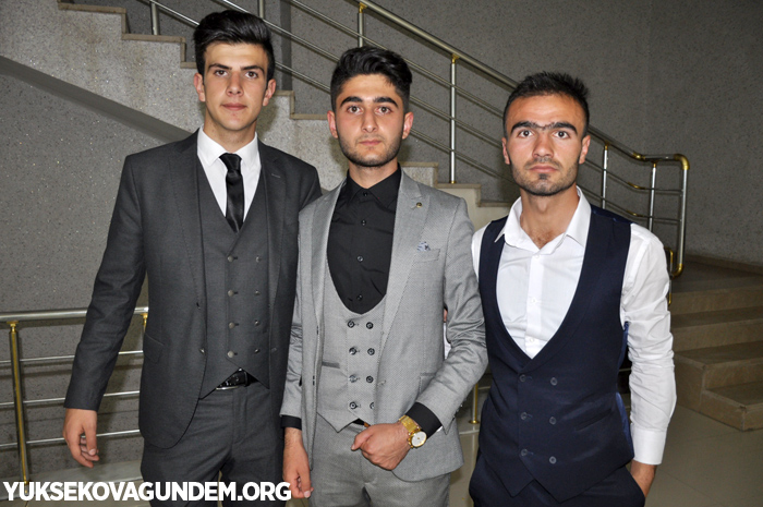 Yüksekova İsmet Alkan Anadolu lisesi'nin mezuniyet gecesi 39