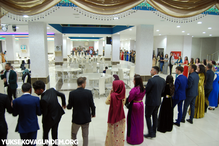 Şemsettin Onay Anadolu lisesi'nin mezuniyet gecesi 138