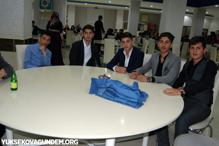 Şemsettin Onay Anadolu lisesi'nin mezuniyet gecesi 74