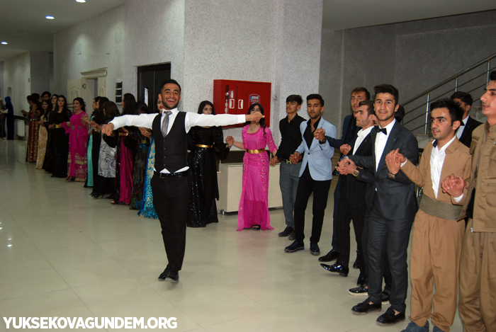 Şemsettin Onay Anadolu lisesi'nin mezuniyet gecesi 9