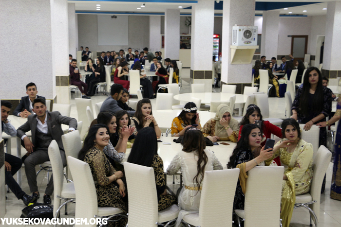 Toki Anadolu lisesi'nin mezuniyet gecesi 64