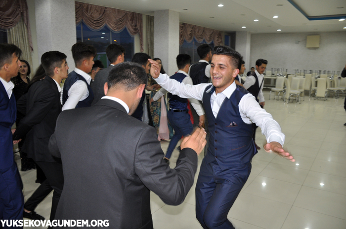 Toki Anadolu lisesi'nin mezuniyet gecesi 99