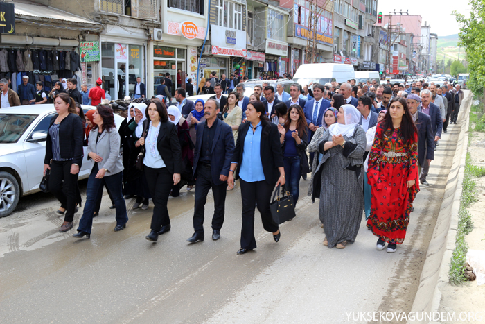 Yüksekova’da HDP seçim bürosu açıldı 3