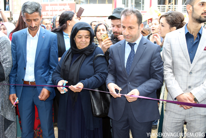 Yüksekova’da HDP seçim bürosu açıldı 6