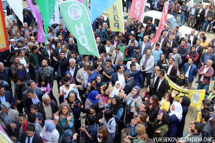 Yüksekova’da HDP seçim bürosu açıldı 8