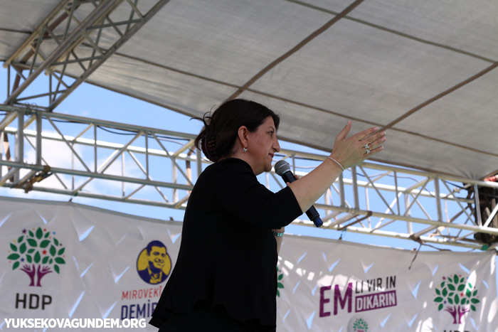 HDP Yüksekova'da miting düzenledi 4