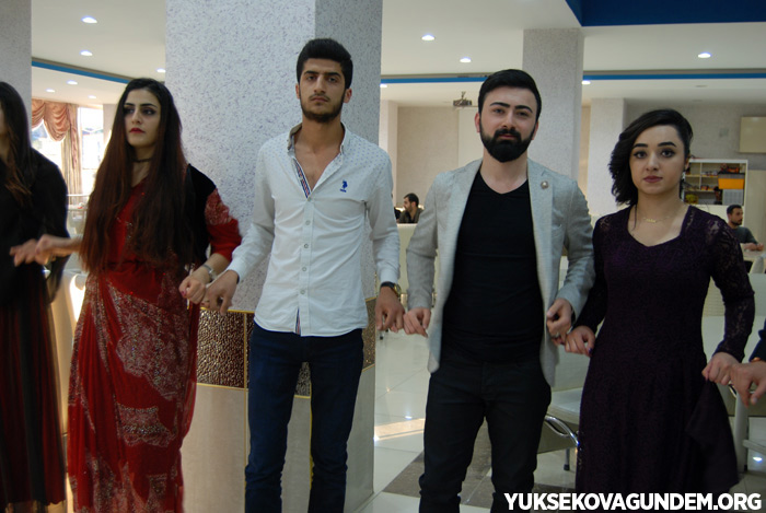 Atila Ailesinin mutlu günü 111