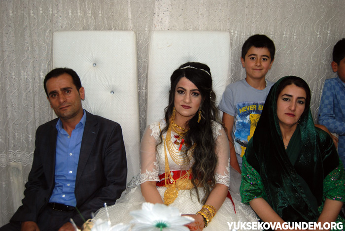 Atila Ailesinin mutlu günü 22