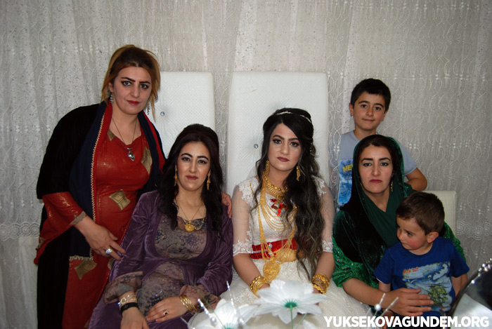 Atila Ailesinin mutlu günü 24