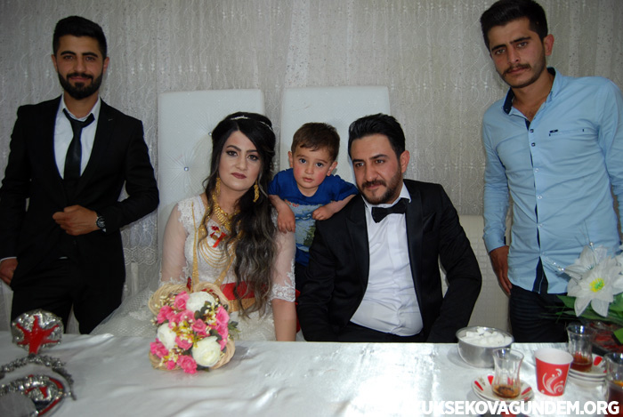 Atila Ailesinin mutlu günü 43